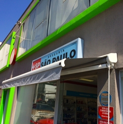 Toldo de Braço Retrátil